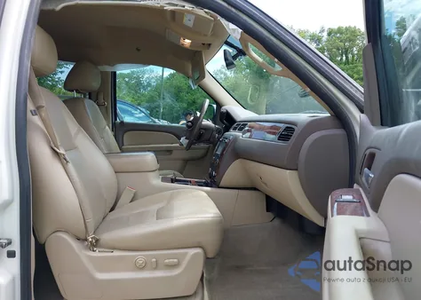 2012 Chevrolet Avalanche 1500 Ltz from USA, damaged, VIN 3GNMCGE09CG187885